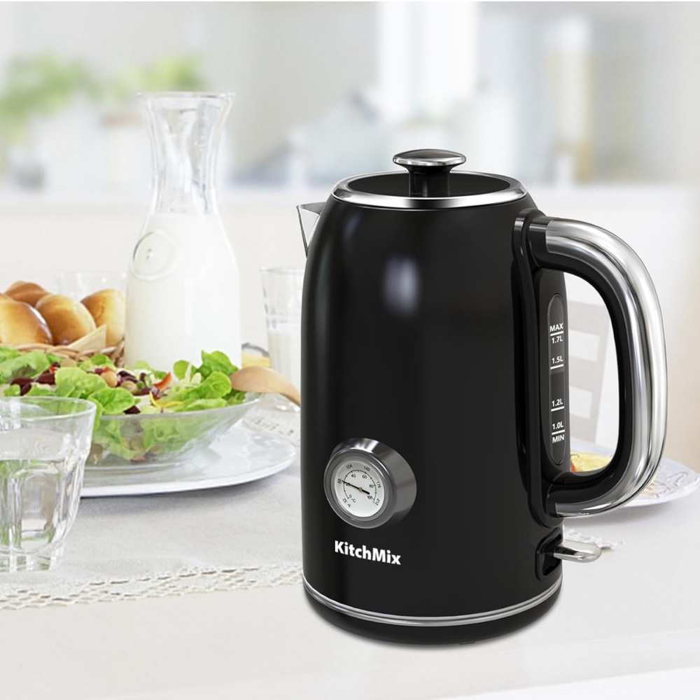 KitchMix black kettle